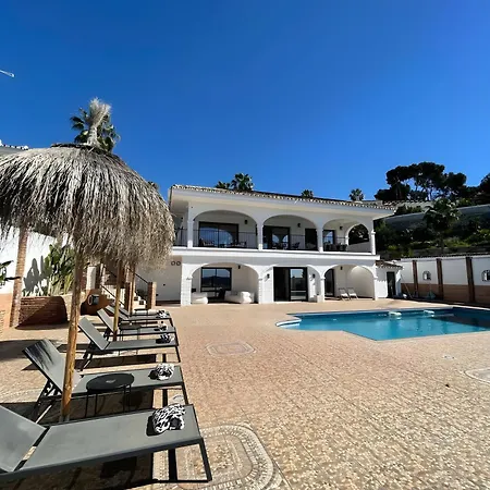 Casa Mimoza
