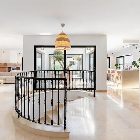 Casa Mimoza